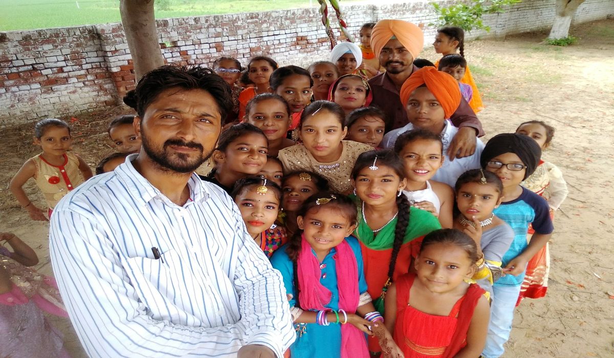 Photo Gallery Developed By Sanjivani Solutions