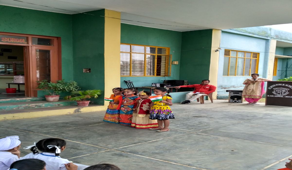 Photo Gallery Developed By Sanjivani Solutions