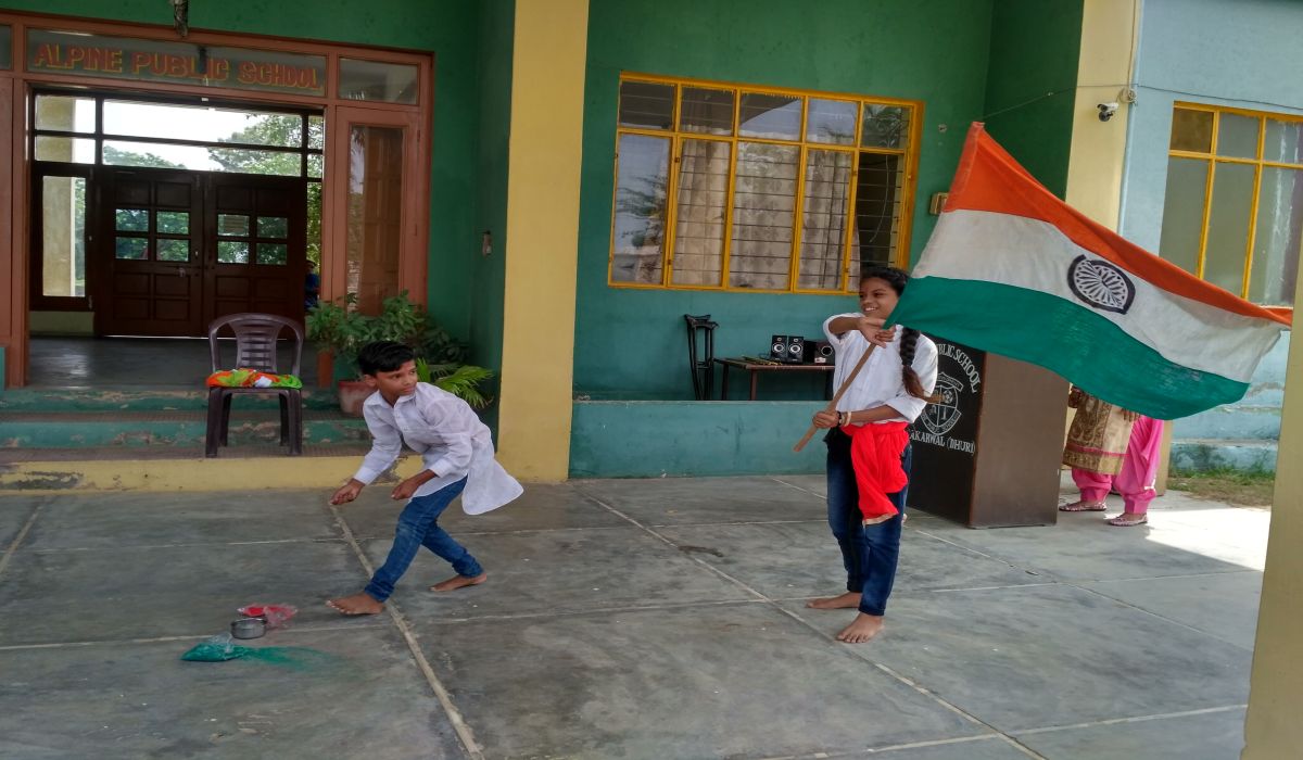 Photo Gallery Developed By Sanjivani Solutions