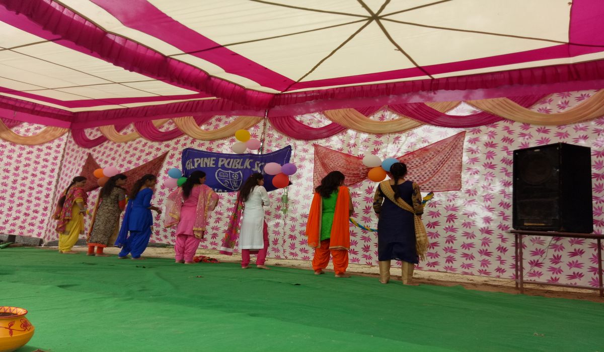 Photo Gallery Developed By Sanjivani Solutions